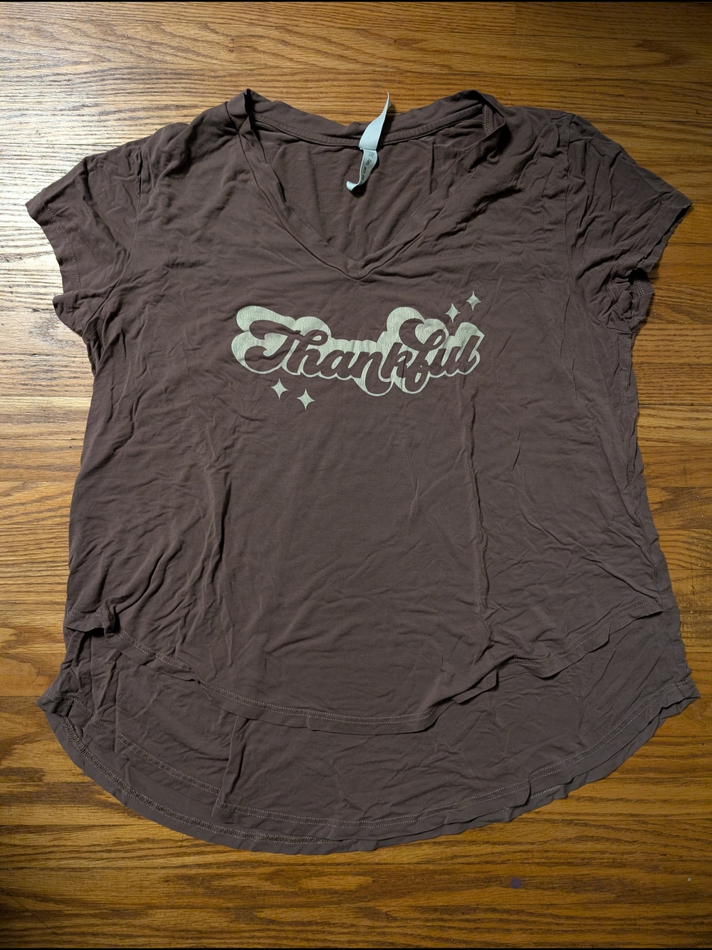 Latched Mama Brown 'Thankful' V-Neck Boyfriend Nursing Tee